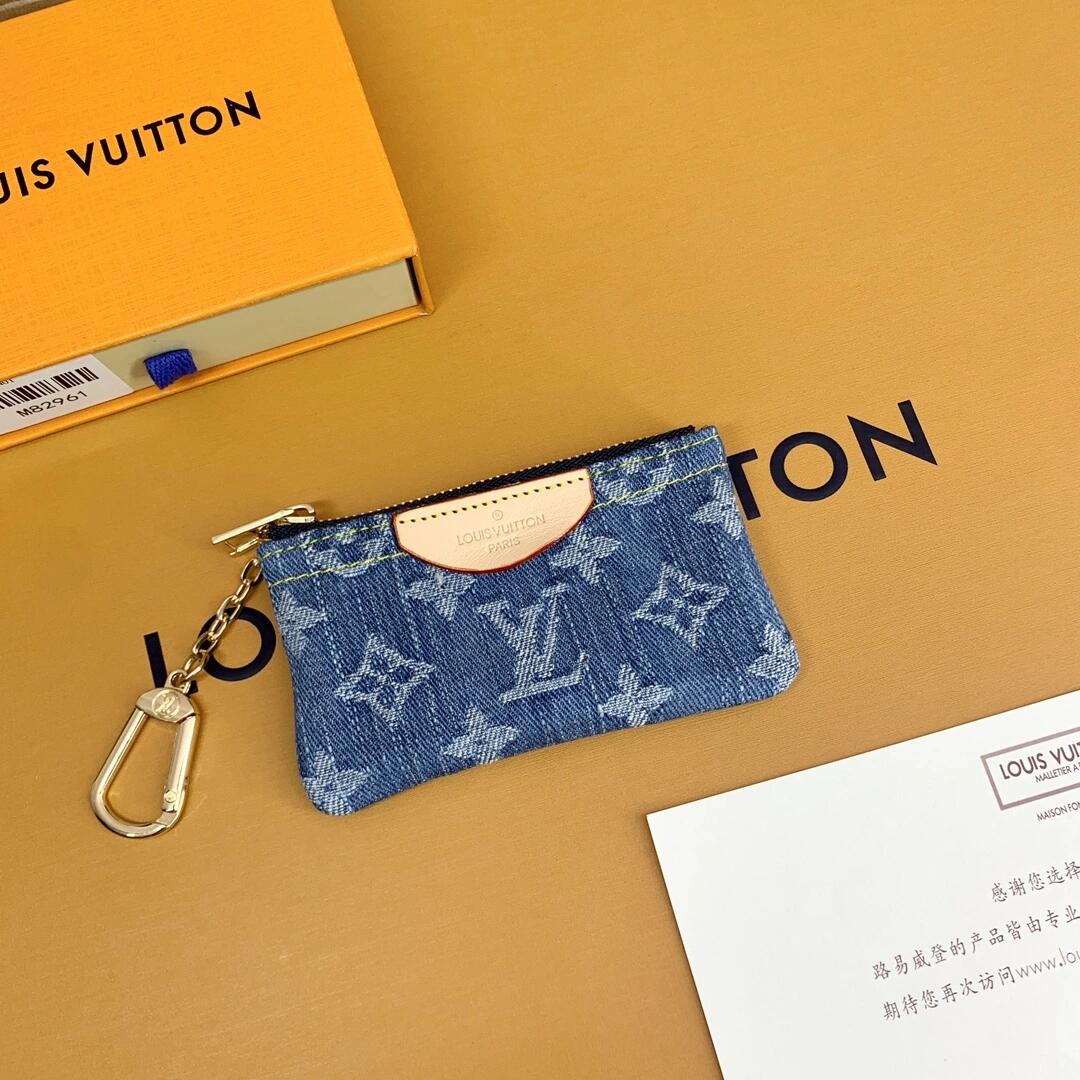 Luxury Monogram Coin Pouch – Stylish & Compact Keychain Wallet