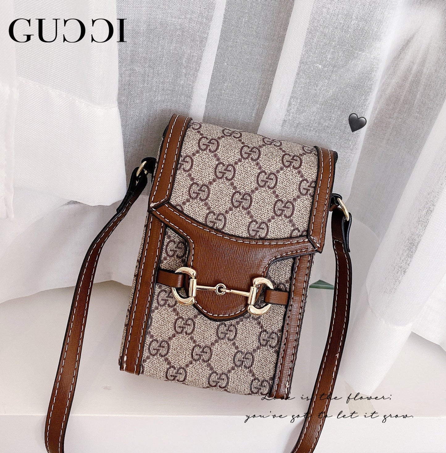 Δερμάτινη τσάντα crossbody