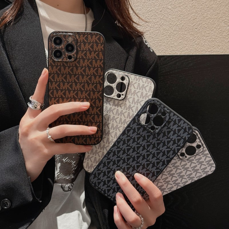 Estojo para iPhone de couro MK