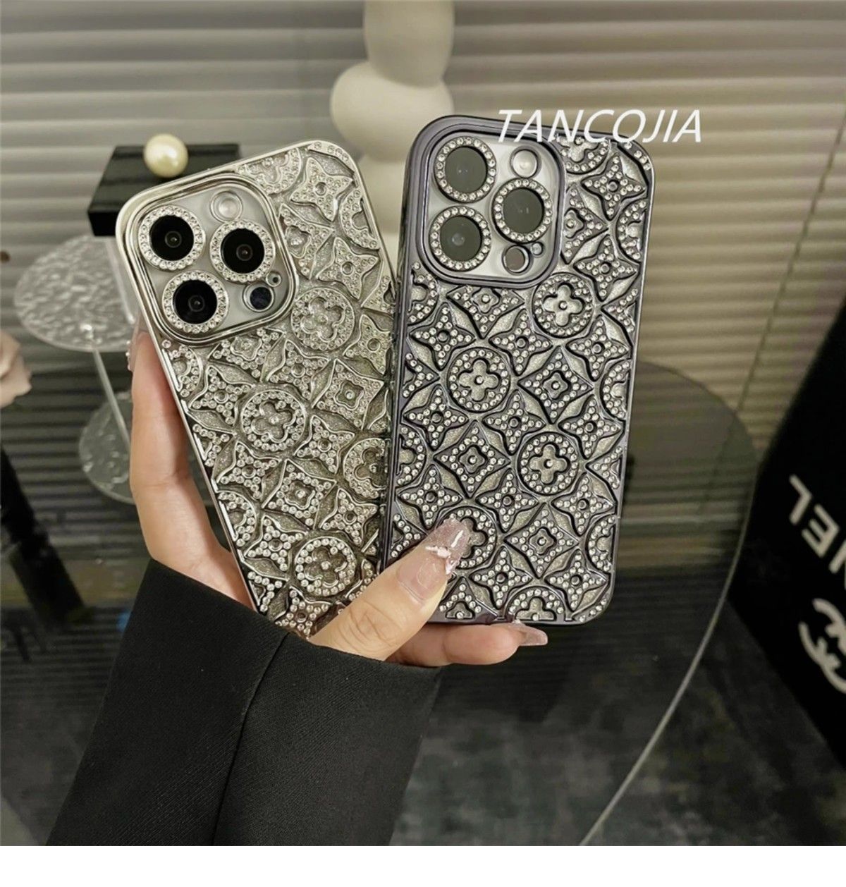 Capa de iPhone em relevo de diamante de luxo