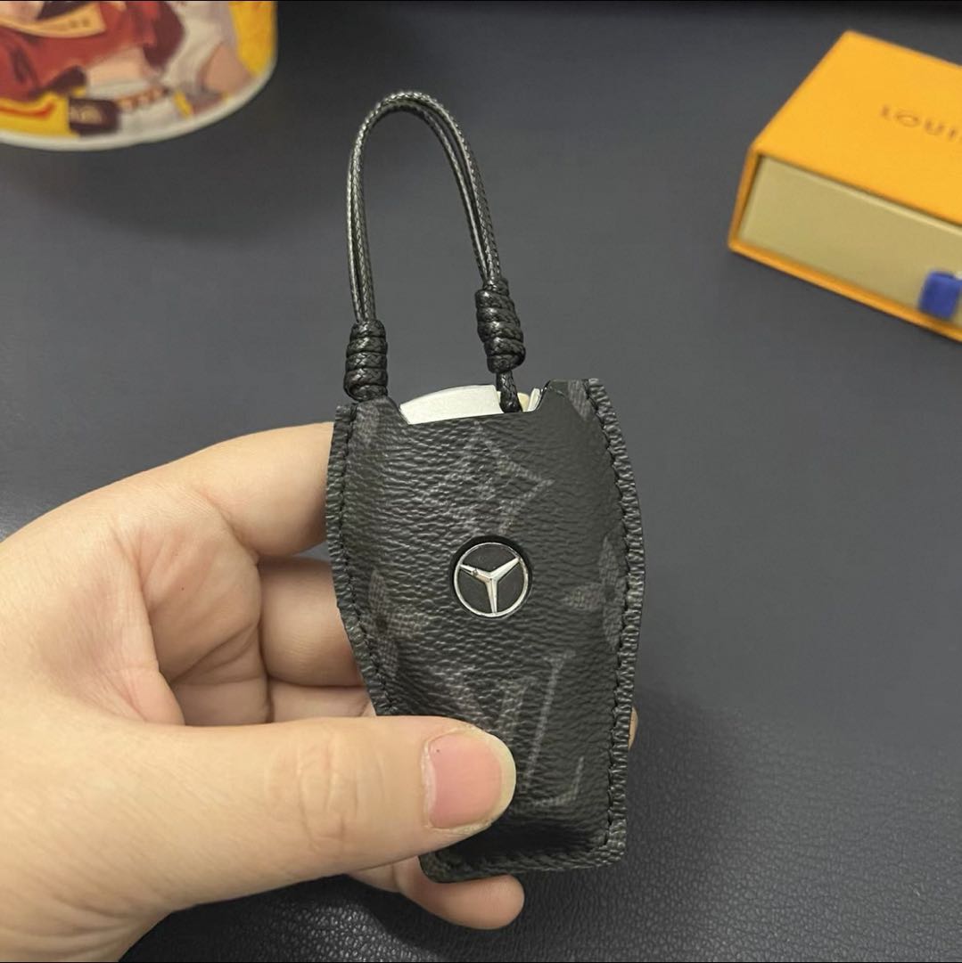 Luxury Leather Smart Key Cover – Designed for Audi, BMW, Benz, Lincoln & VW 🚗✨