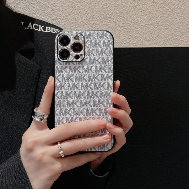 Estojo para iPhone de couro MK