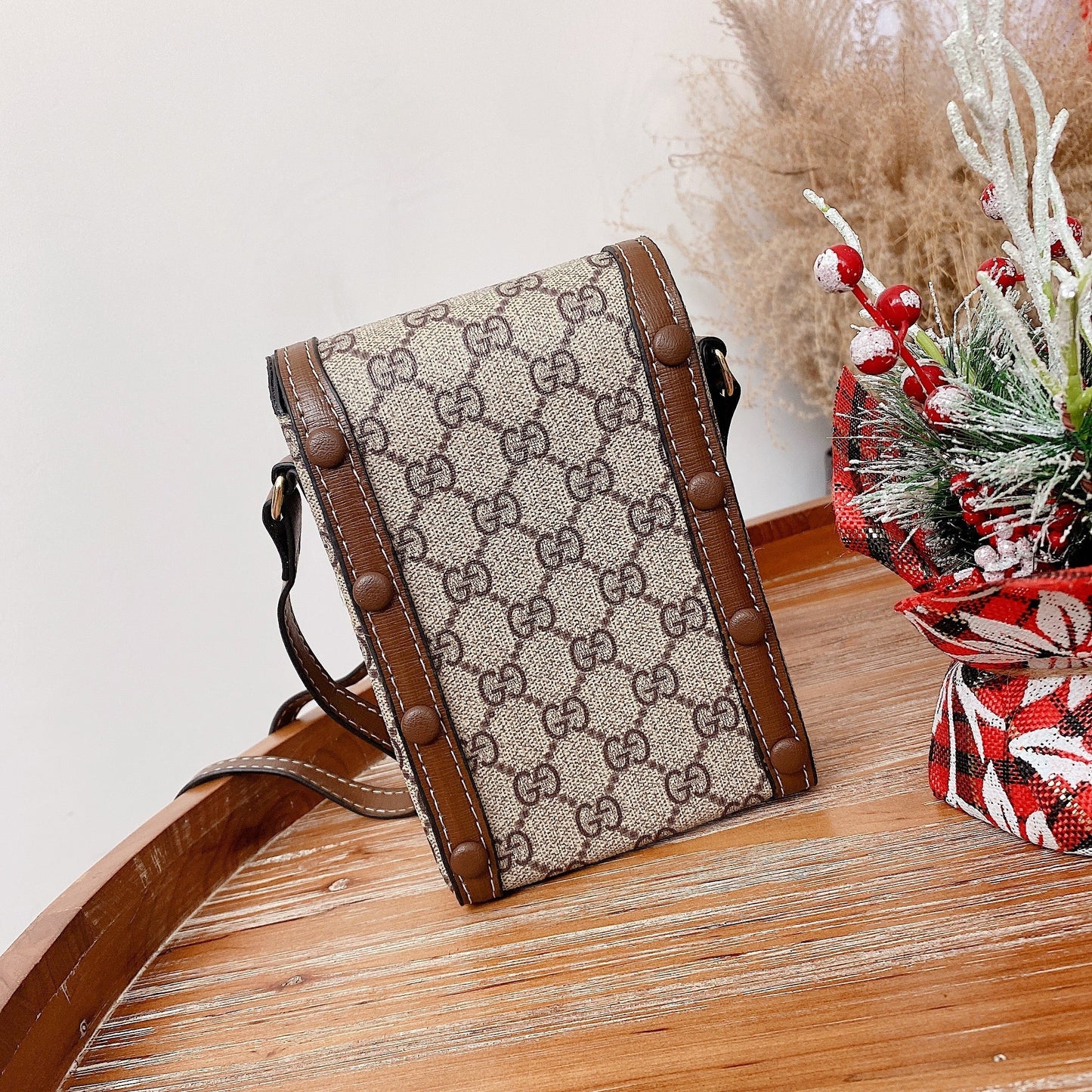Δερμάτινη τσάντα crossbody