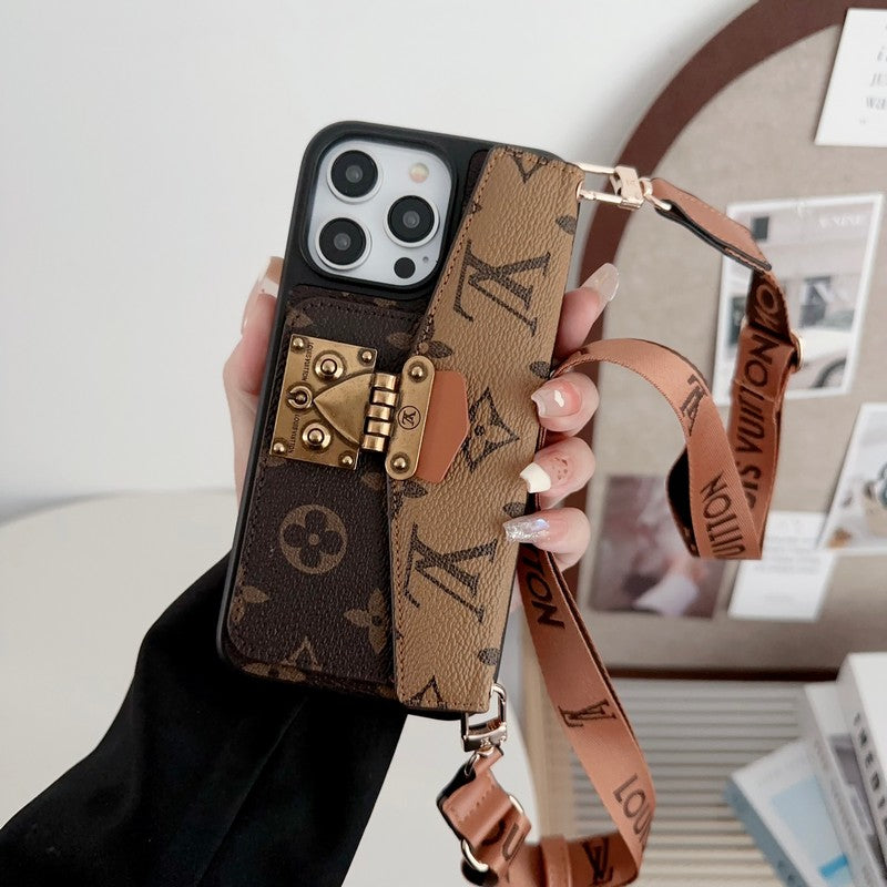 Lou Chain Chain Chain Case para iPhone