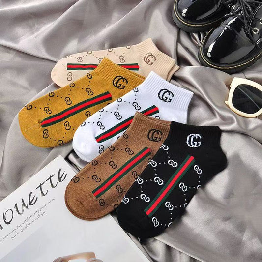 Premium cotton socks with antibacterial function