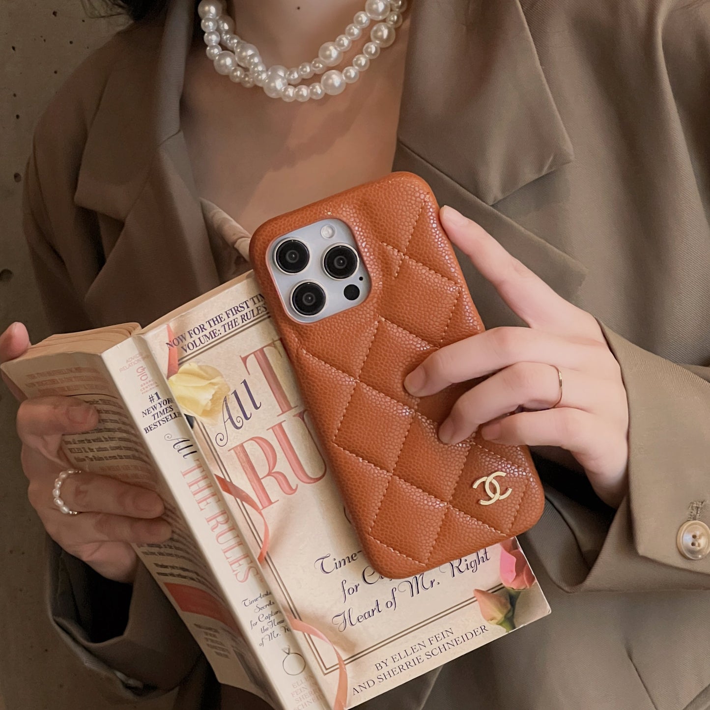 CC Leather iPhone -kotelo