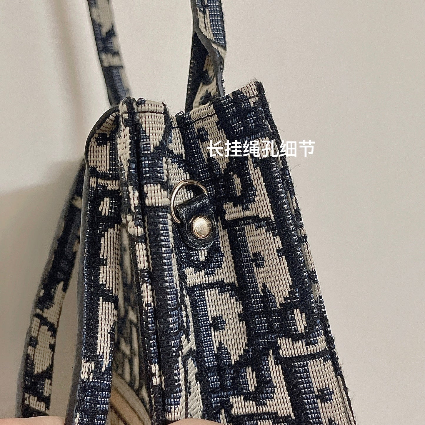 Tote bag classico con cinturino
