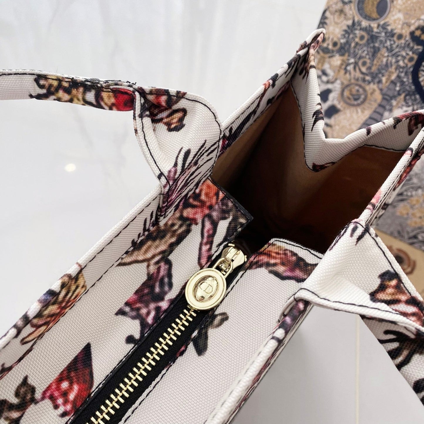 Luxury Fashion Extra-Large Capacity Tote Bag