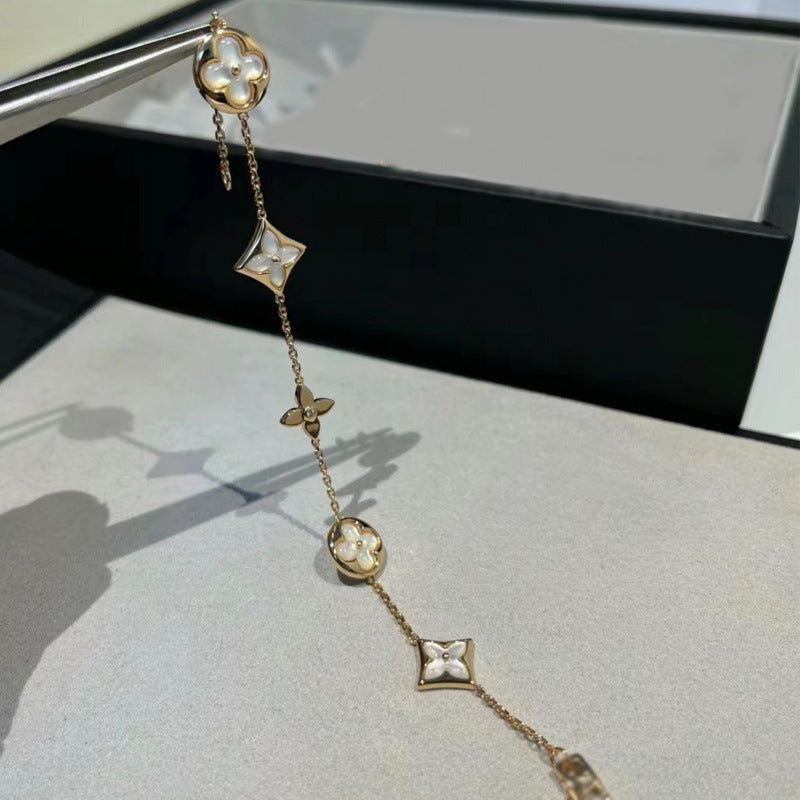 Luxury Crystal Bracelet – Timeless Beauty on Your Wrist accessories