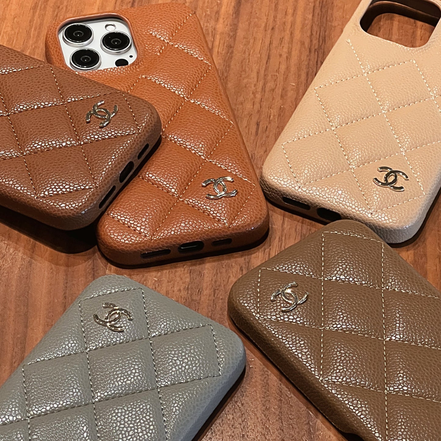 CC Leather iPhone -kotelo
