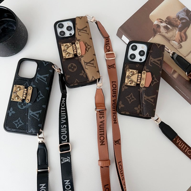 Lou Chain Chain Chain Case para iPhone