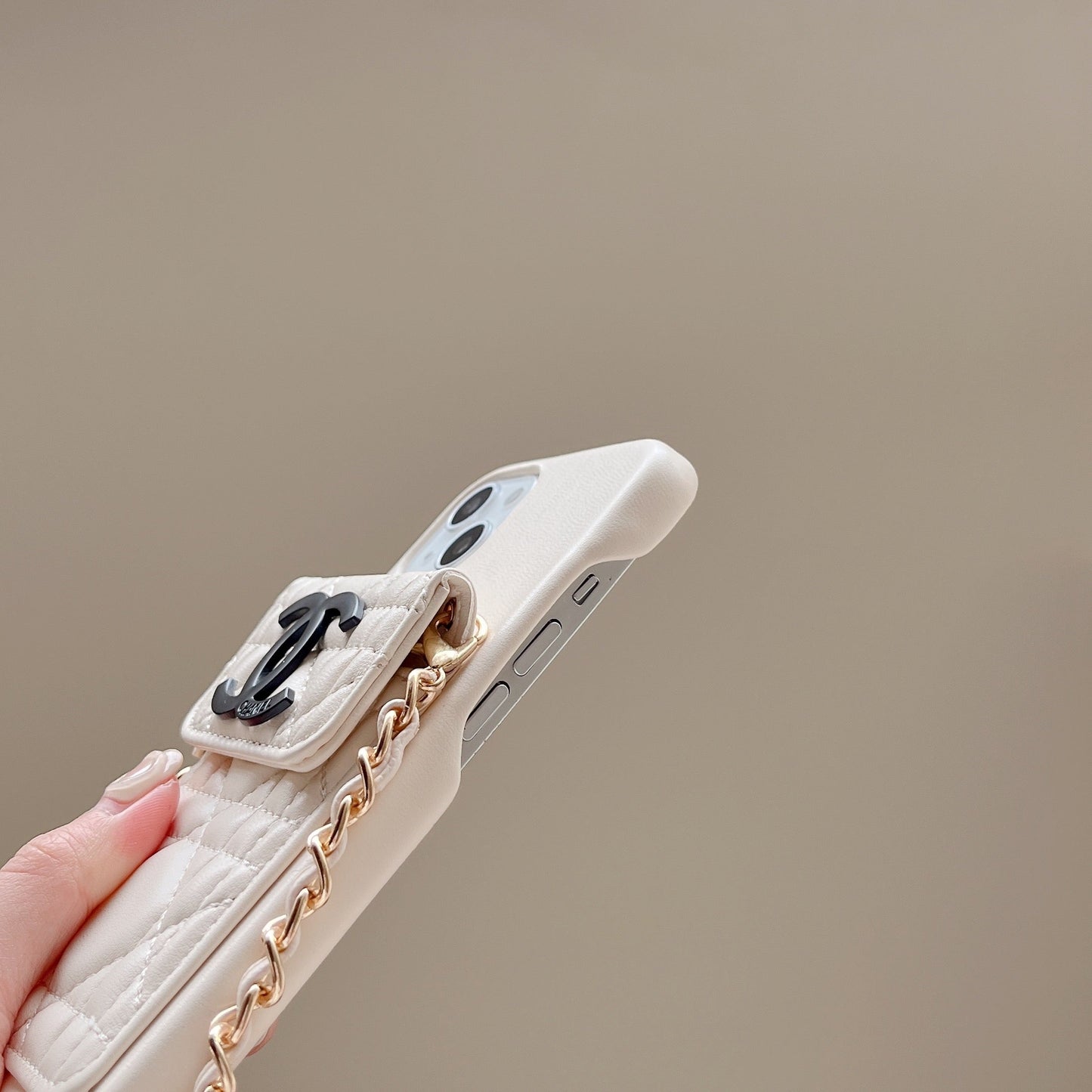 CC卡持有人鏈iPhone Case