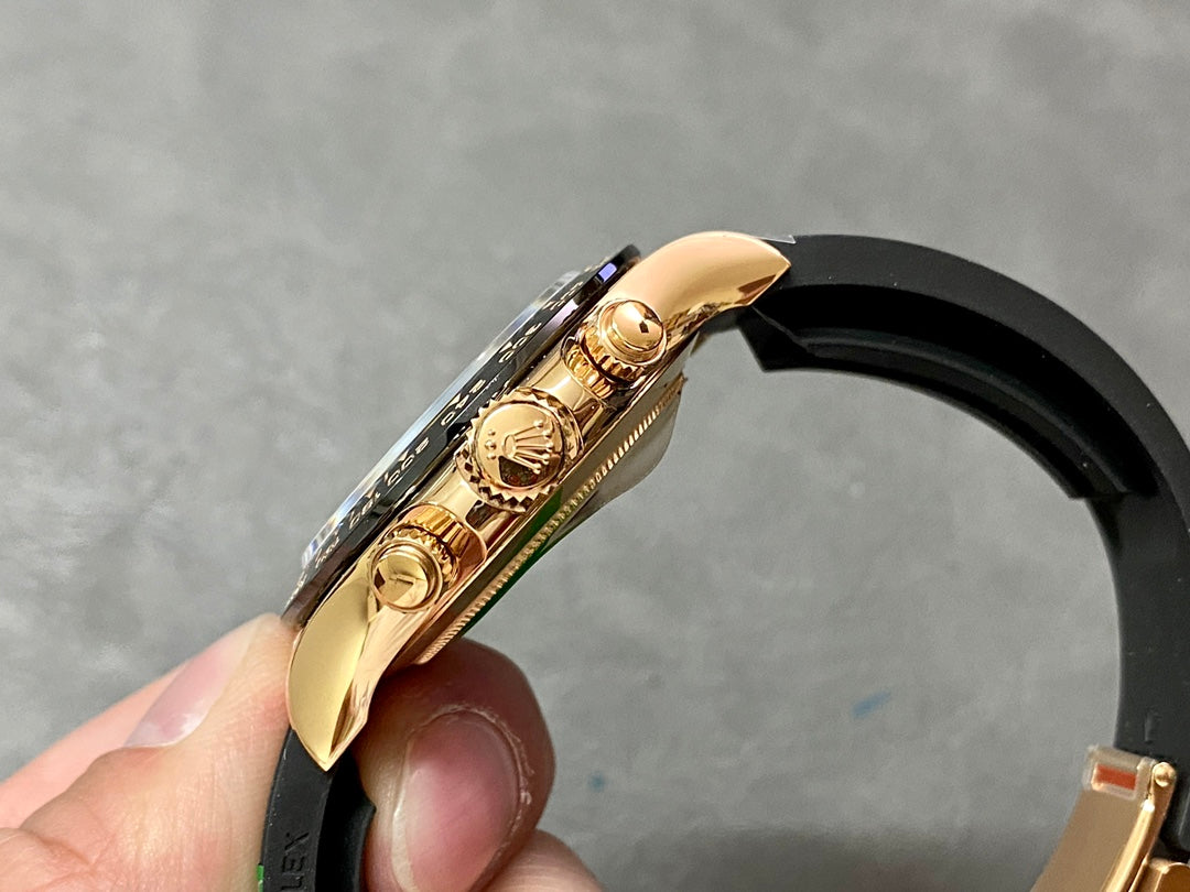 Luxury Chronograph Sport Watch with Rubber Strap